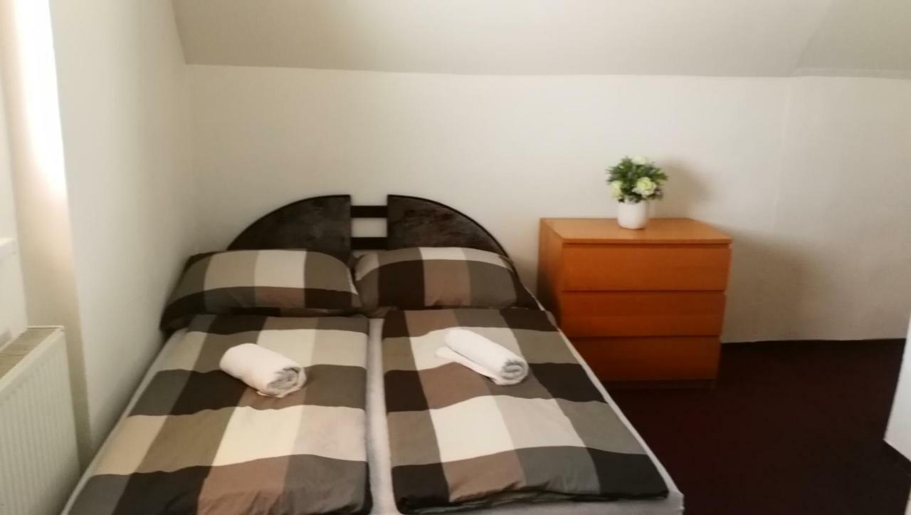 Chata Eliska Pension Stará Lesná Buitenkant foto